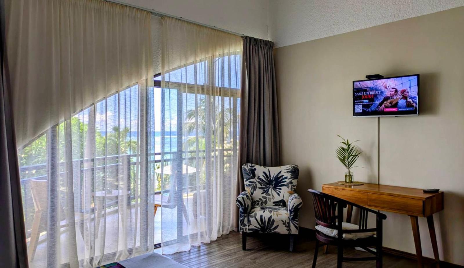 La Maison De La Plage - Guest House Albion Luaran gambar
